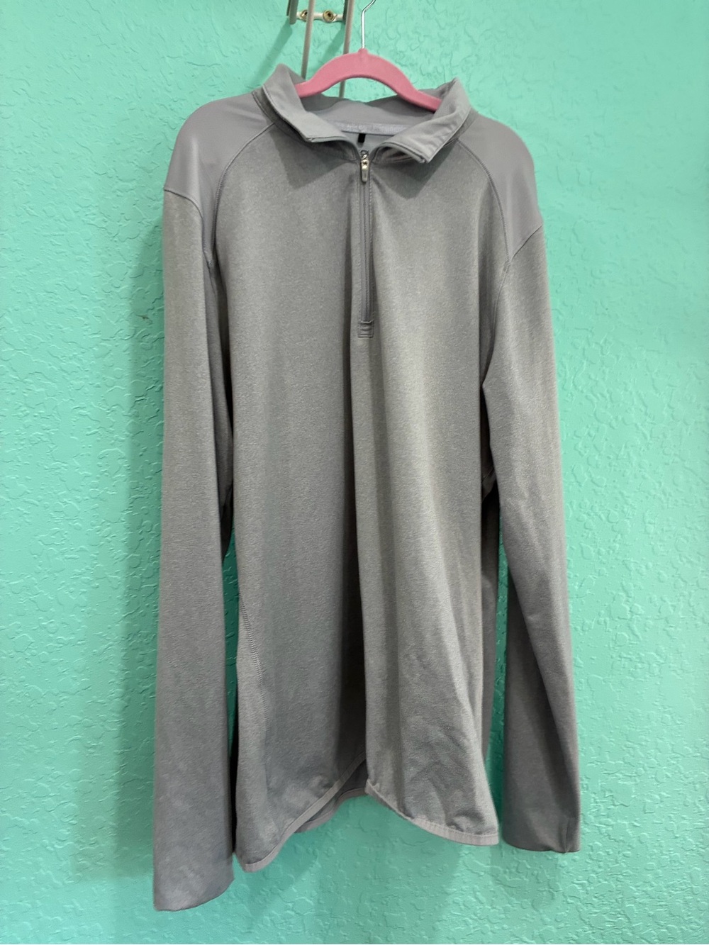 Nike Gray Golf Dri-FIT 1/4 Zip Pullover XL women’s athletic activewear neutral